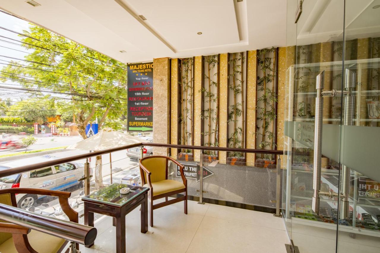 Majestic Nha Trang Hotel Exterior foto